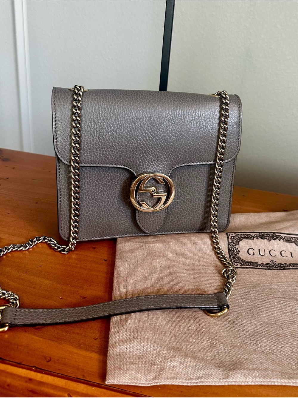 GUCCI Gray Pebbled Leather Interlocking GG Chain Crossbody Flap Bag